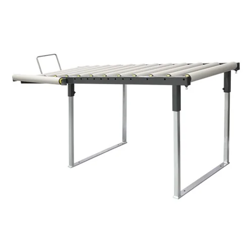 Zuführtisch mit Rollenbahn für den AHCON Wheel Lift WL 900